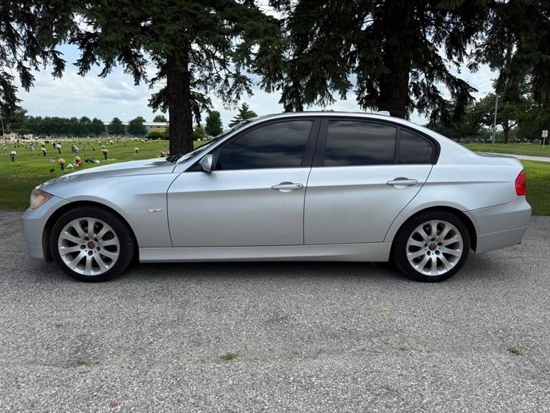 BMW 3-Series 325xi Sedan 2006