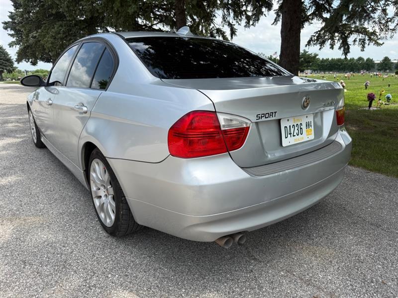 BMW 3-Series 325xi Sedan 2006