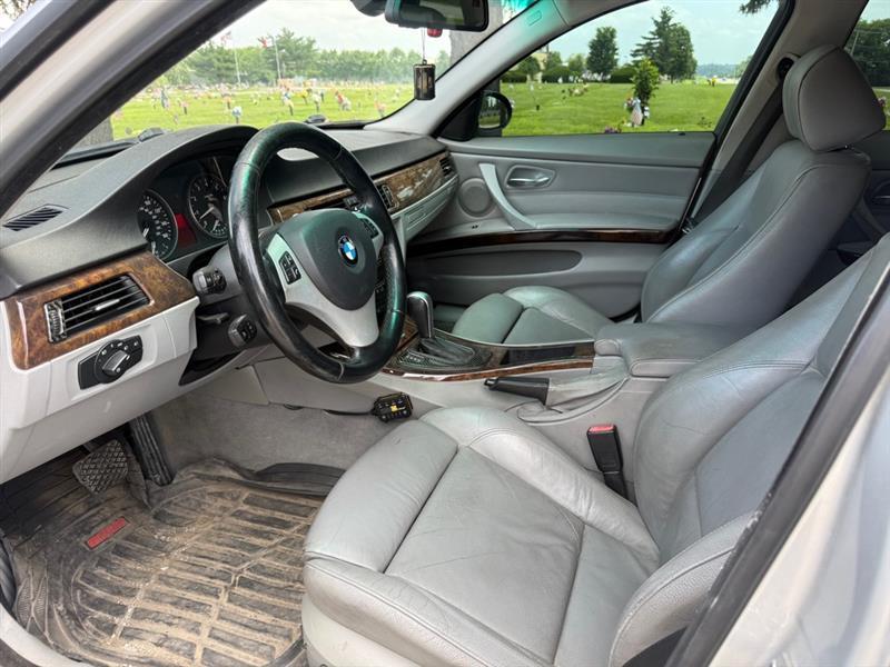 BMW 3-Series 325xi Sedan 2006