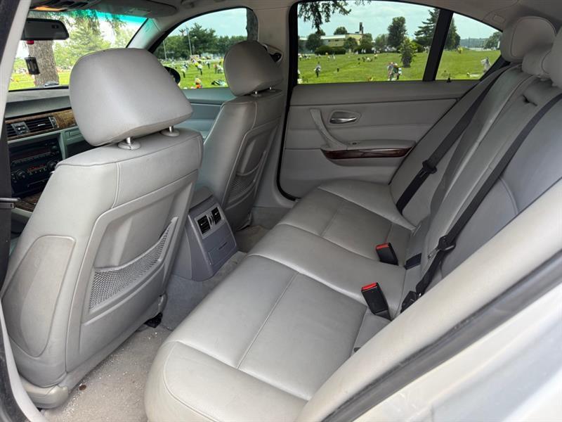 BMW 3-Series 325xi Sedan 2006