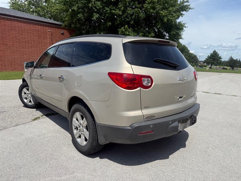 Chevrolet Traverse 2LT AWD 2012