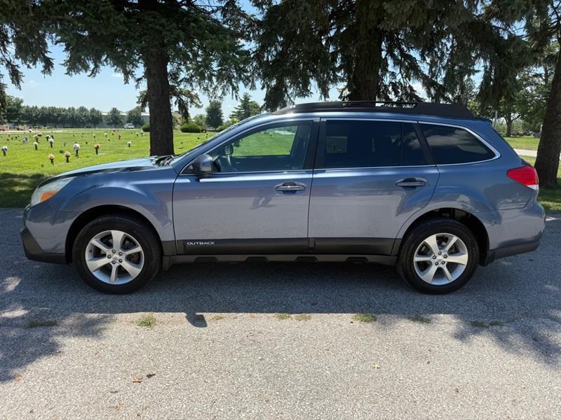 Subaru Outback 2.5i Limited 2013