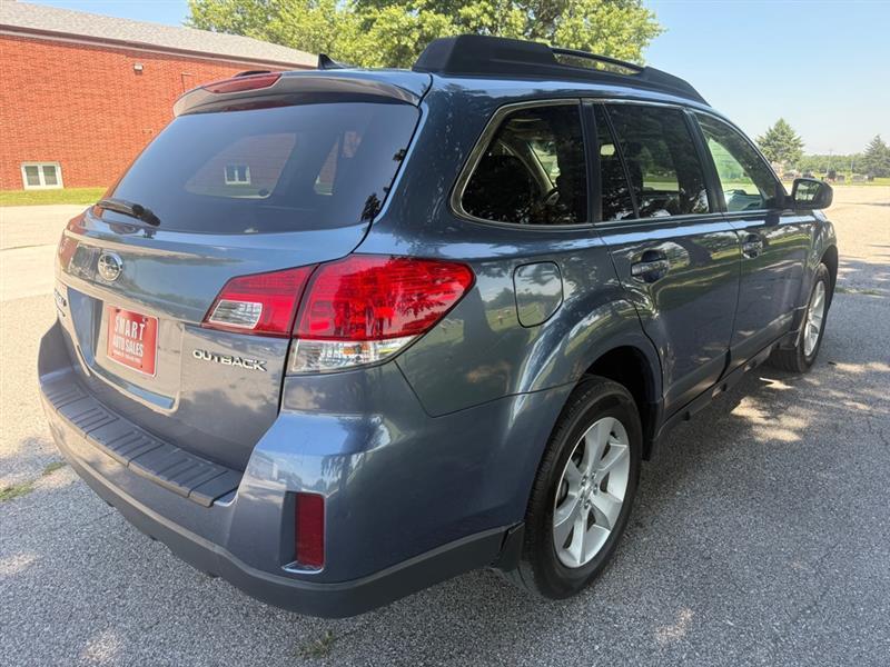 Subaru Outback 2.5i Limited 2013