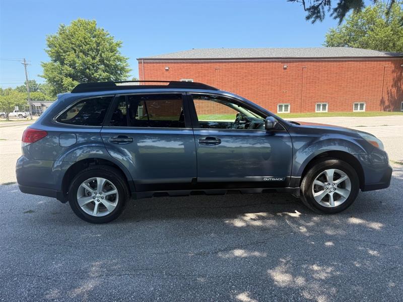 Subaru Outback 2.5i Limited 2013