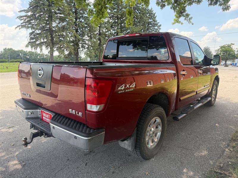 Nissan Titan XE Crew Cab 4WD 2005