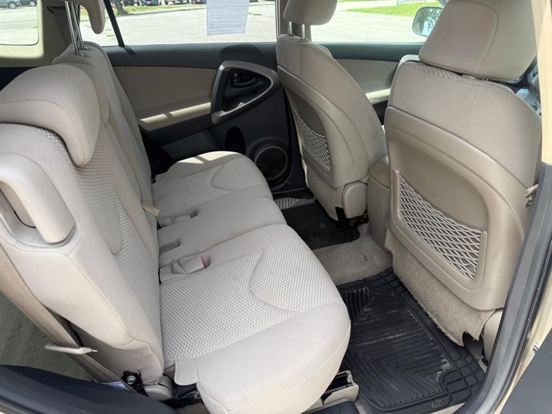 Toyota RAV4 Limited I4 2WD 2008