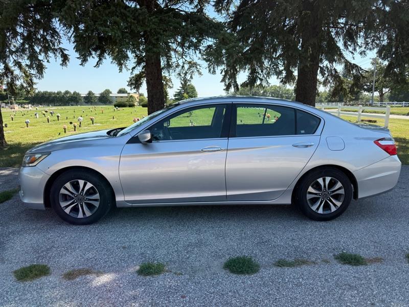 Honda Accord LX Sedan CVT 2013