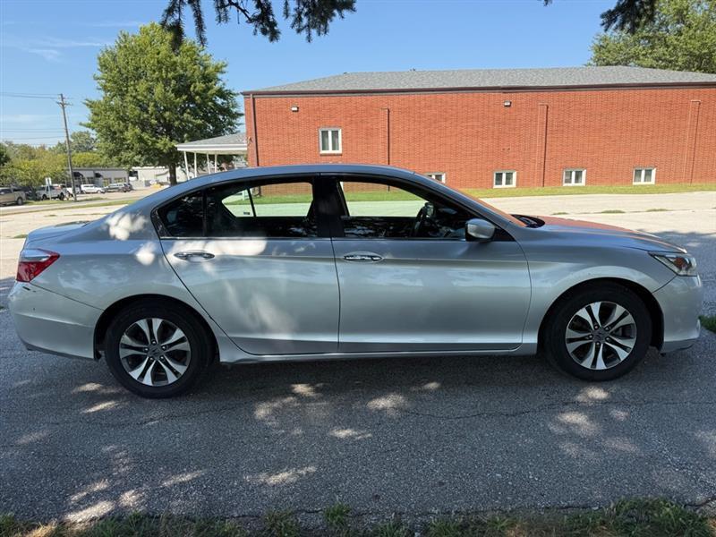 Honda Accord LX Sedan CVT 2013