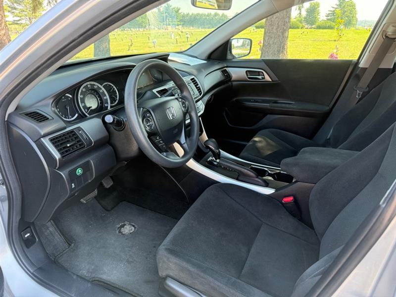 Honda Accord LX Sedan CVT 2013