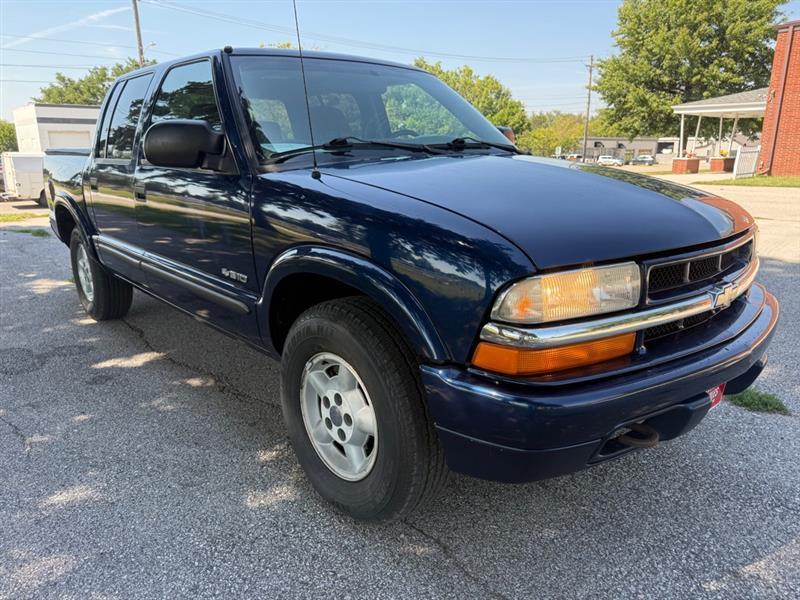 Chevrolet S-10 Crew Cab 4WD LS 2004
