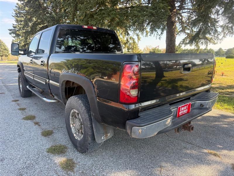 Chevrolet Silverado Classic 2500HD LS Crew Cab 4WD 2007