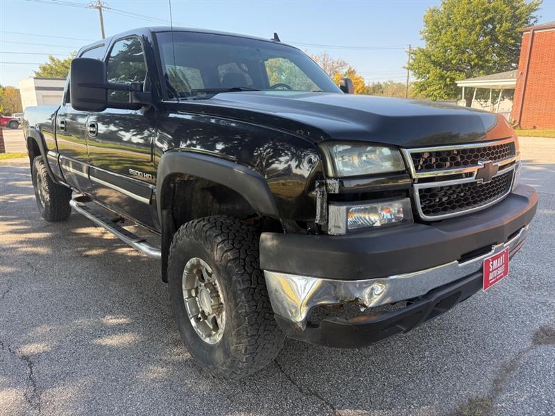 Chevrolet Silverado Classic 2500HD LS Crew Cab 4WD 2007