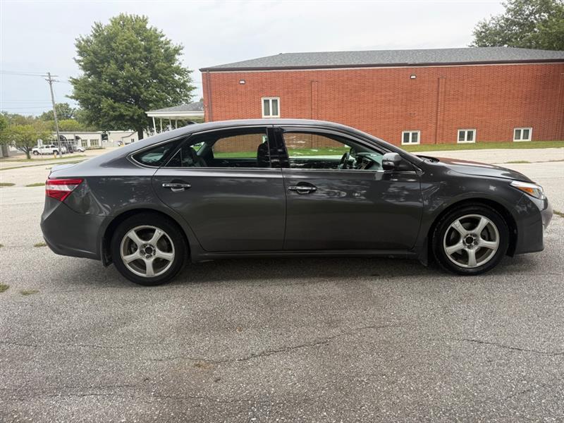 Toyota Avalon XLE 2014