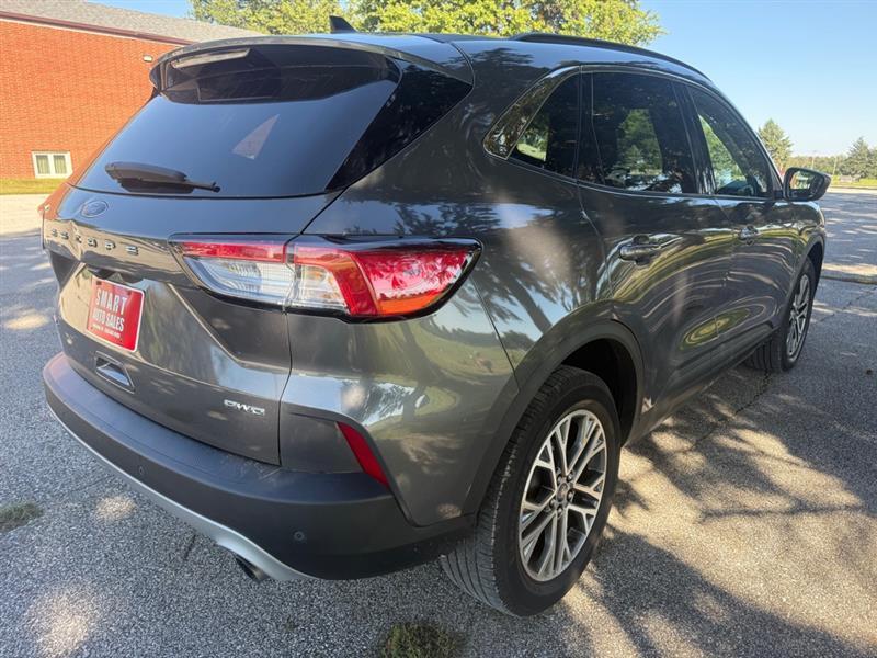 Ford Escape photo 4