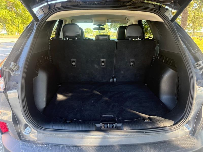 Ford Escape photo 11