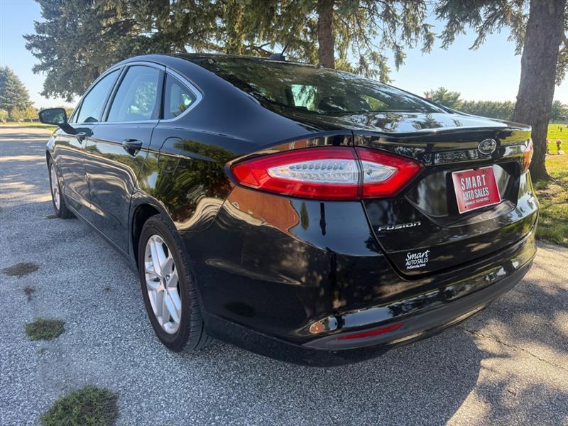 Ford Fusion SE 2016