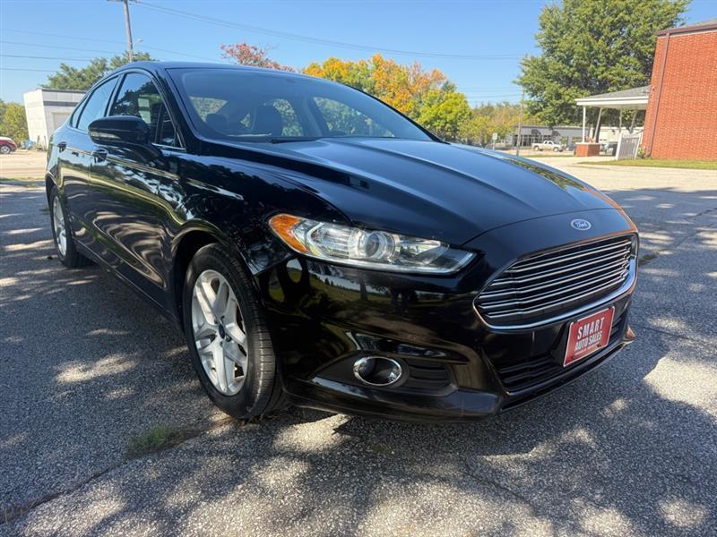 Ford Fusion SE 2016