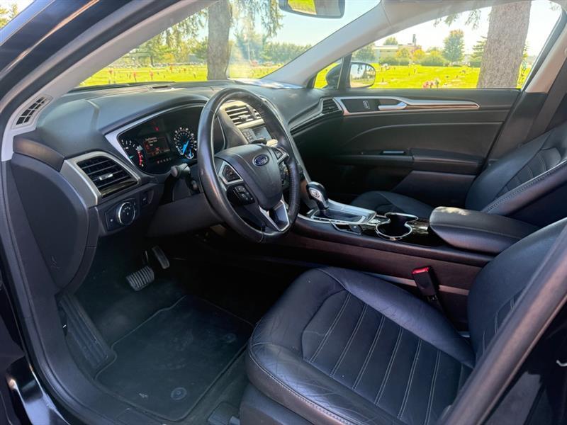 Ford Fusion SE 2016