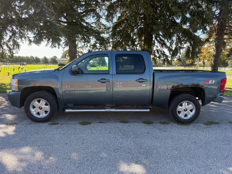 Chevrolet Silverado 1500 LTZ Crew Cab 4WD 2010