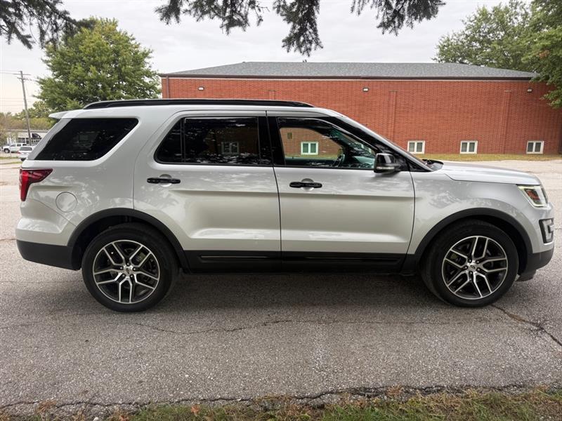 Ford Explorer Sport 4WD 2016