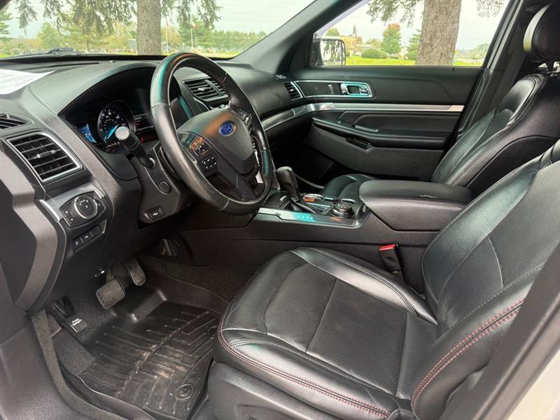 Ford Explorer Sport 4WD 2016