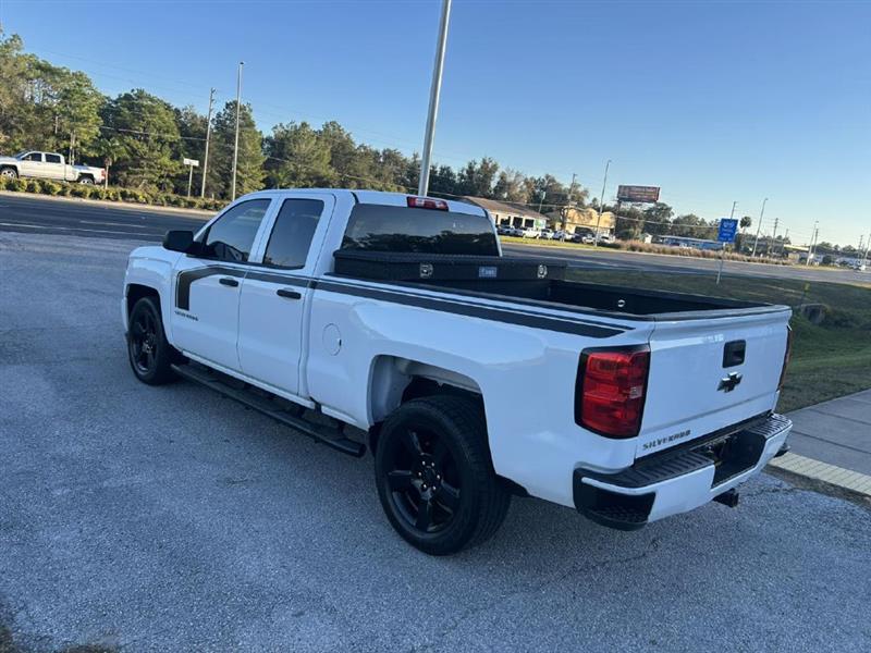 Chevrolet Silverado 1500  2018