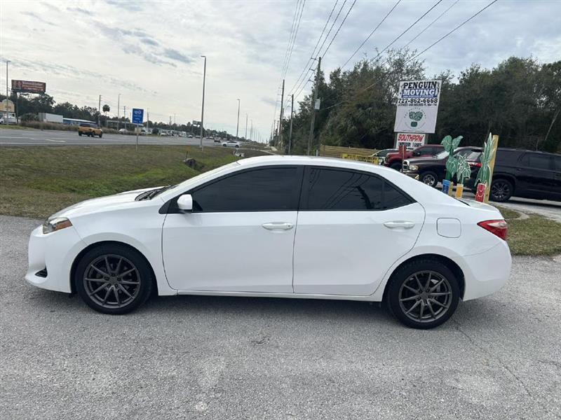 Toyota Corolla  2018