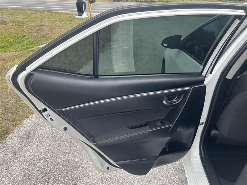 Toyota Corolla  2018