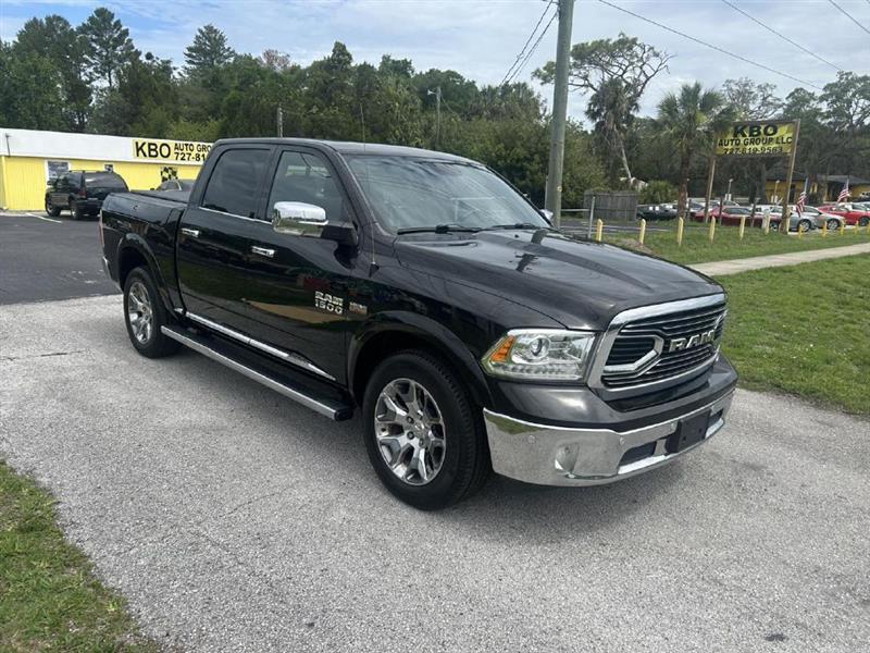 2017 RAM 1500 Laramie Limited 4x4 Crew Cab 5'7's photo