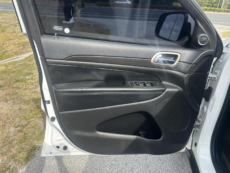 Jeep Grand Cherokee  2015