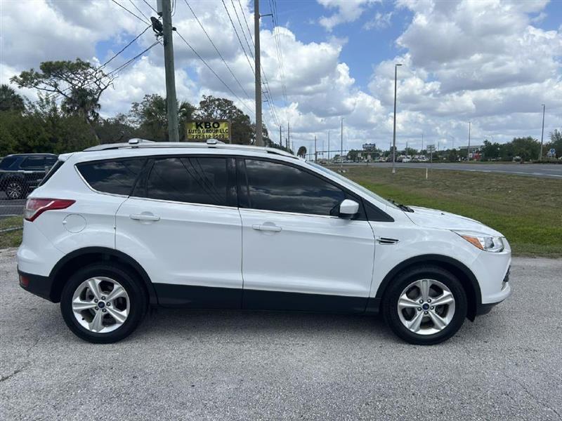 Ford Escape  2015