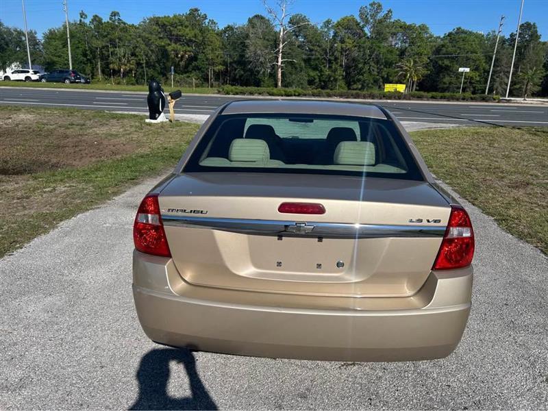 Chevrolet Malibu  2005