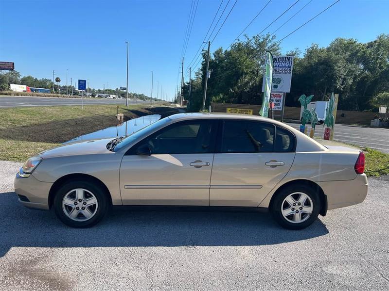 Chevrolet Malibu  2005