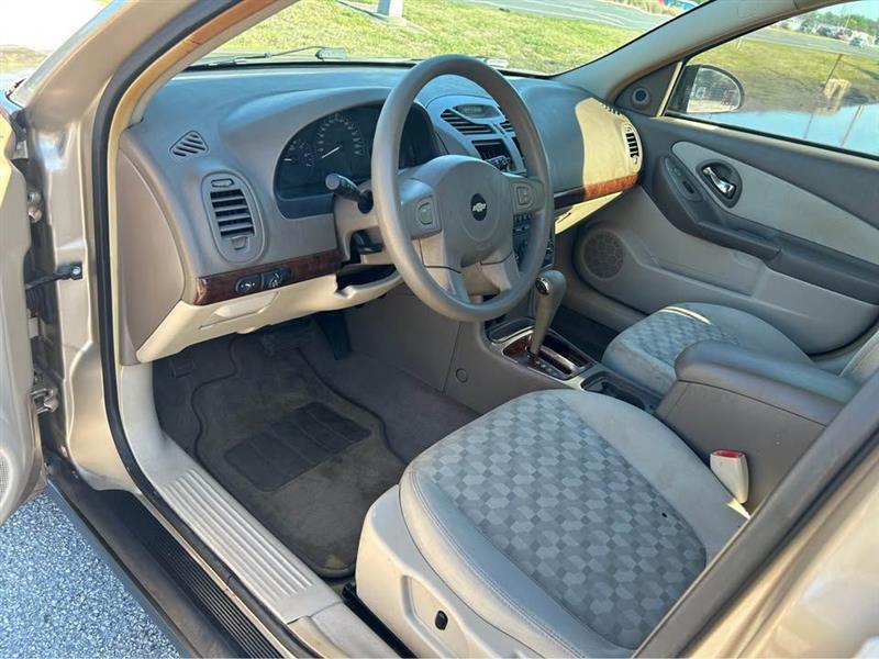 Chevrolet Malibu  2005