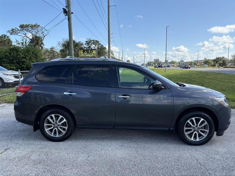 Nissan Pathfinder  2013