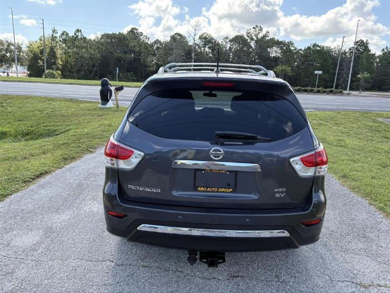 Nissan Pathfinder  2013