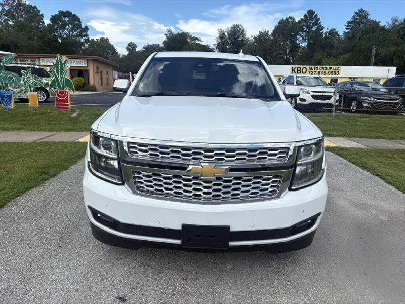 2017 Chevrolet Suburban LT - Photo 9