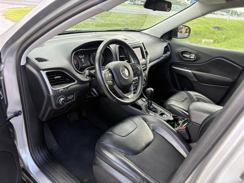 Jeep Cherokee  2019