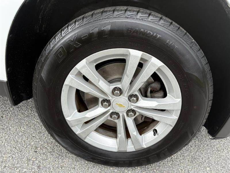 2017 Chevrolet Equinox LS - Photo 10