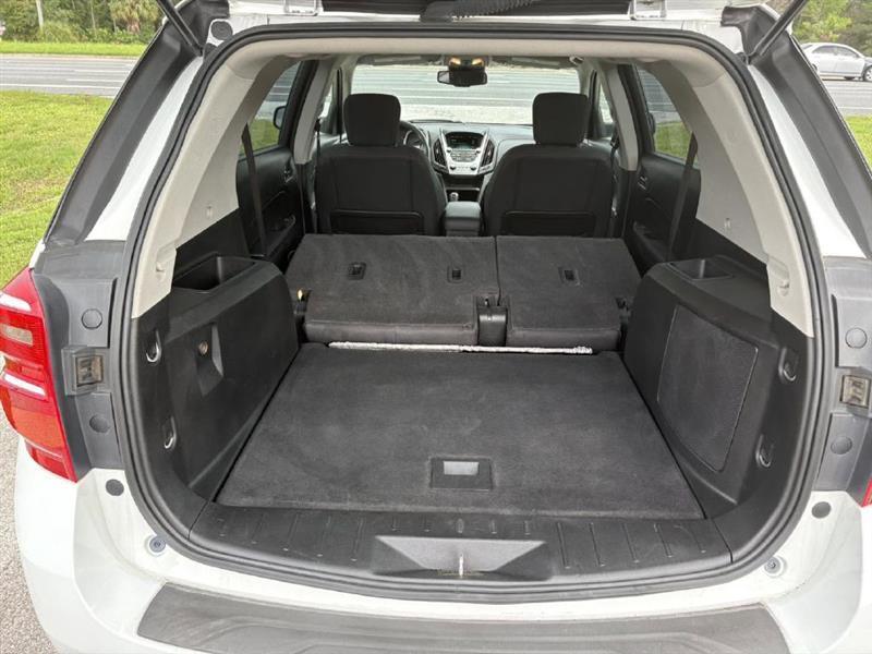 2017 Chevrolet Equinox LS - Photo 13