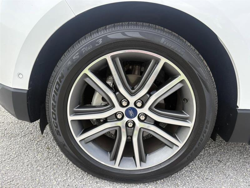 Ford Edge  2020
