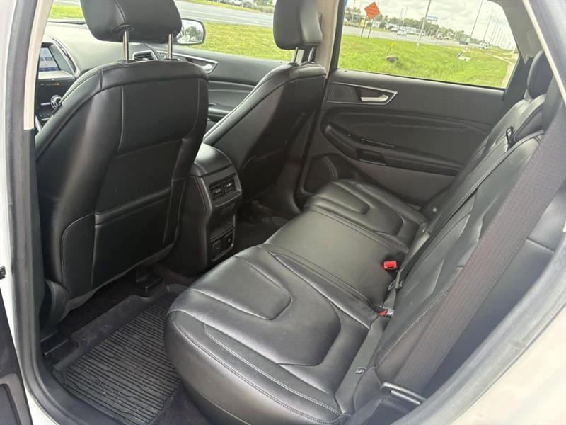Ford Edge  2020
