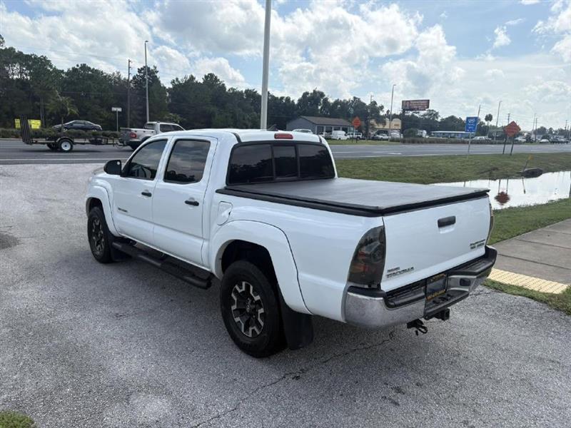 Toyota Tacoma  2015