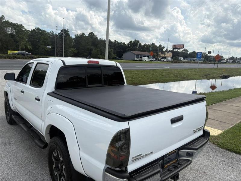Toyota Tacoma  2015
