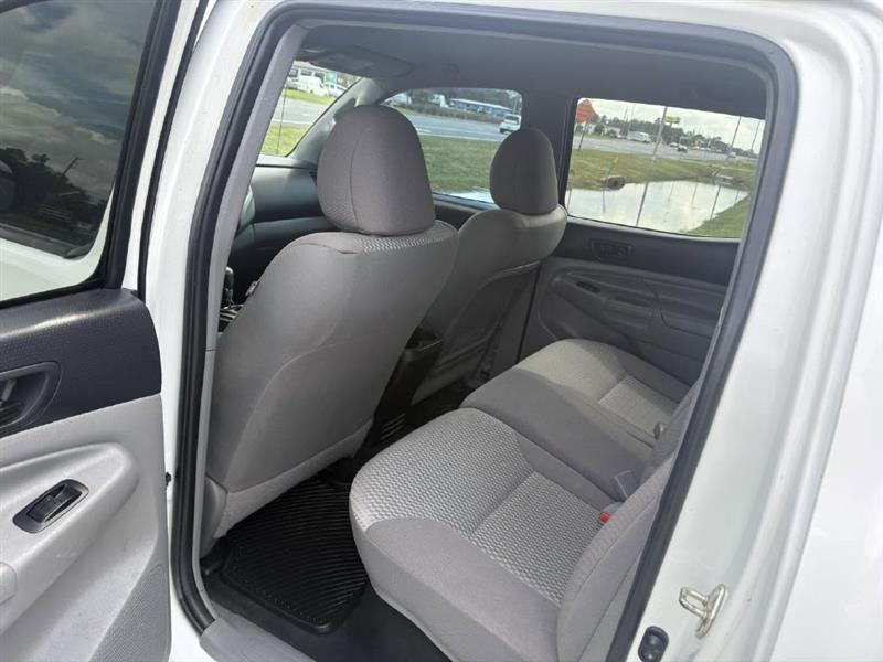 Toyota Tacoma  2015