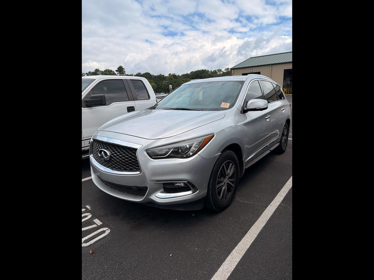 2018 Infiniti QX60 Base FWD