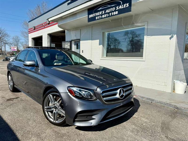 Mercedes-Benz E-Class E300 Luxury 4MATIC Sedan 2019