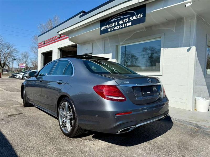 Mercedes-Benz E-Class E300 Luxury 4MATIC Sedan 2019