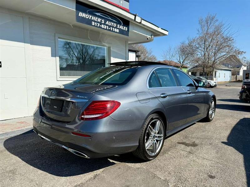 Mercedes-Benz E-Class E300 Luxury 4MATIC Sedan 2019