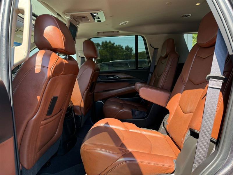 Cadillac Escalade Premium 4WD 2017